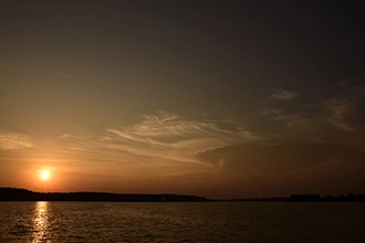 Zachód słońca nad Jeziorem Mikołajskim